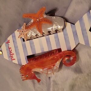 Seahorse and Starfish hairclips brand new on card